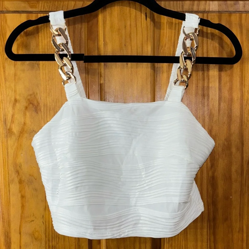 NEW W/ TAGS White Chain Strap Textured Crop Top - Picture 4 of 7